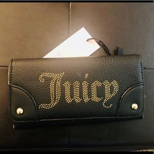 $32!! Juicy Couture Wallet!! 💖